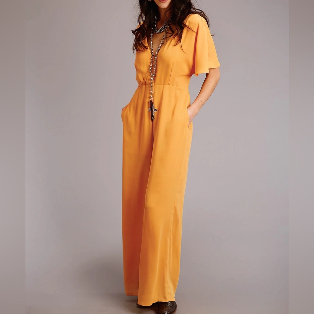 EVEN & ODD- NWT Women’s Mustard Yellow Short Sleeve Pantsuit Size Large